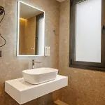 Pusi 3* Tirana