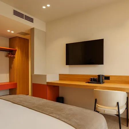 Hotel Pusi Tirana