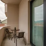 Pusi Hotel